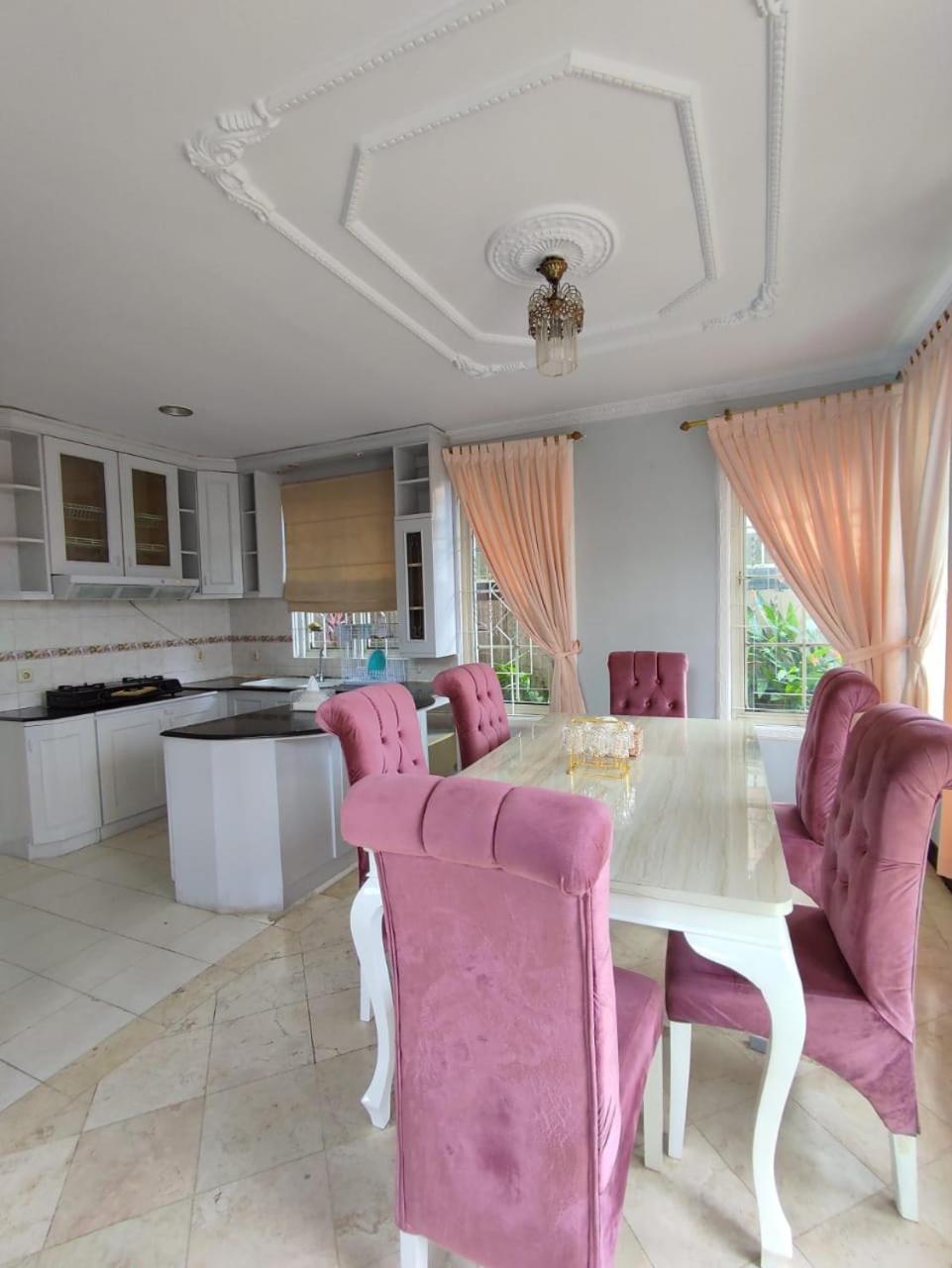 Vila Princess,Sentul 4Bedroom Dan Tenda Camping,Private Pool, Tenis Meja, Mini Billiard, Karaoke, Ayunan,Bbq, 08Satu3 80Satu6 4Satu5Satu Μπογκόρ Εξωτερικό φωτογραφία