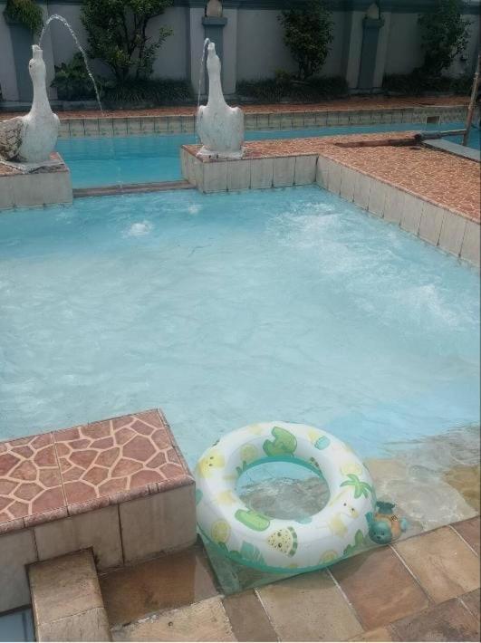 Vila Princess,Sentul 4Bedroom Dan Tenda Camping,Private Pool, Tenis Meja, Mini Billiard, Karaoke, Ayunan,Bbq, 08Satu3 80Satu6 4Satu5Satu Μπογκόρ Εξωτερικό φωτογραφία