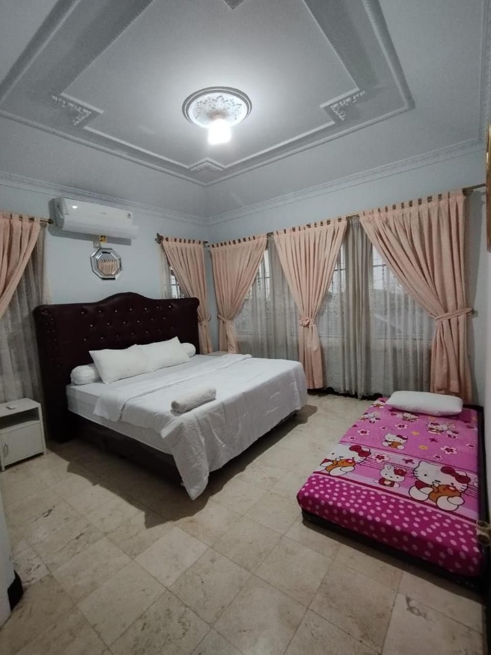 Vila Princess,Sentul 4Bedroom Dan Tenda Camping,Private Pool, Tenis Meja, Mini Billiard, Karaoke, Ayunan,Bbq, 08Satu3 80Satu6 4Satu5Satu Μπογκόρ Εξωτερικό φωτογραφία