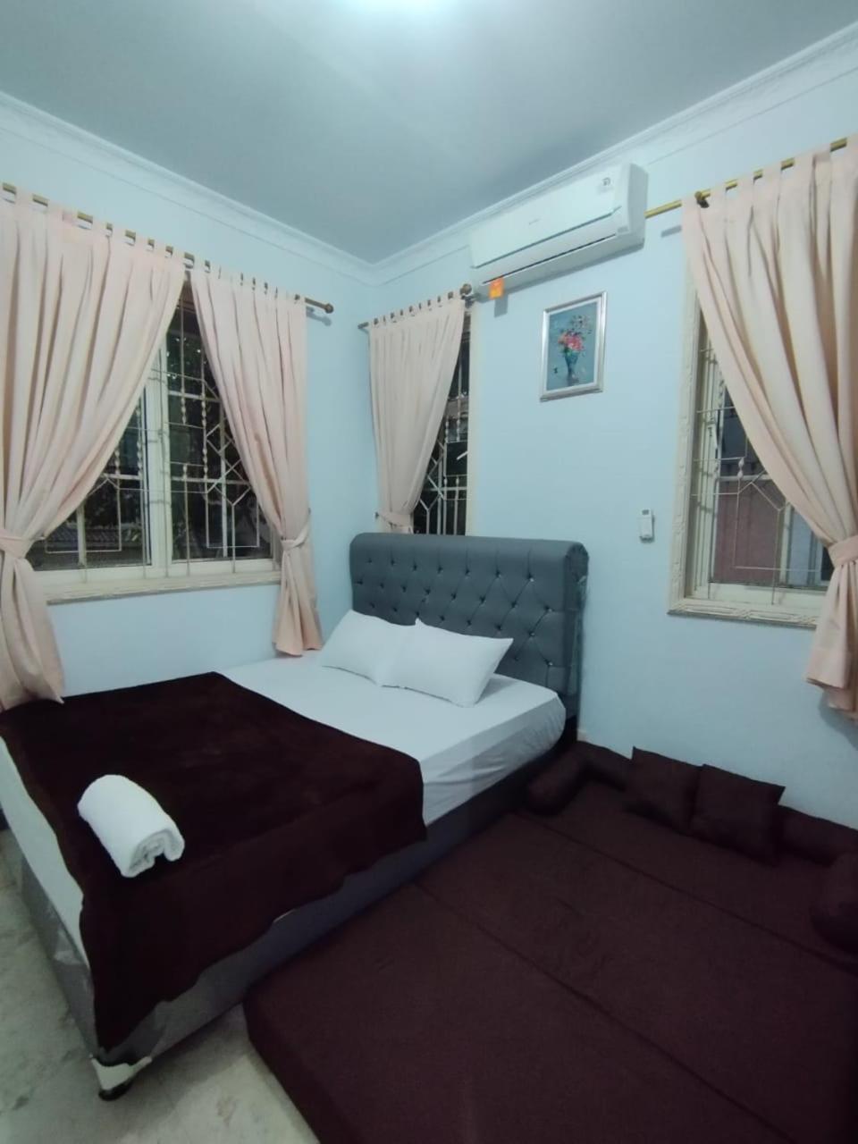 Vila Princess,Sentul 4Bedroom Dan Tenda Camping,Private Pool, Tenis Meja, Mini Billiard, Karaoke, Ayunan,Bbq, 08Satu3 80Satu6 4Satu5Satu Μπογκόρ Εξωτερικό φωτογραφία