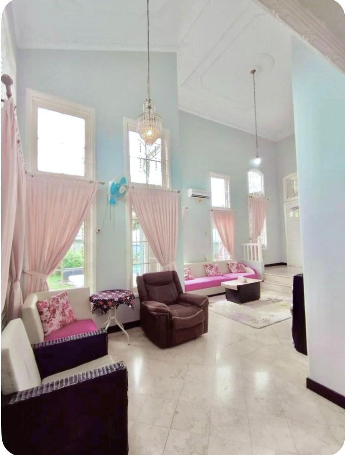 Vila Princess,Sentul 4Bedroom Dan Tenda Camping,Private Pool, Tenis Meja, Mini Billiard, Karaoke, Ayunan,Bbq, 08Satu3 80Satu6 4Satu5Satu Μπογκόρ Εξωτερικό φωτογραφία